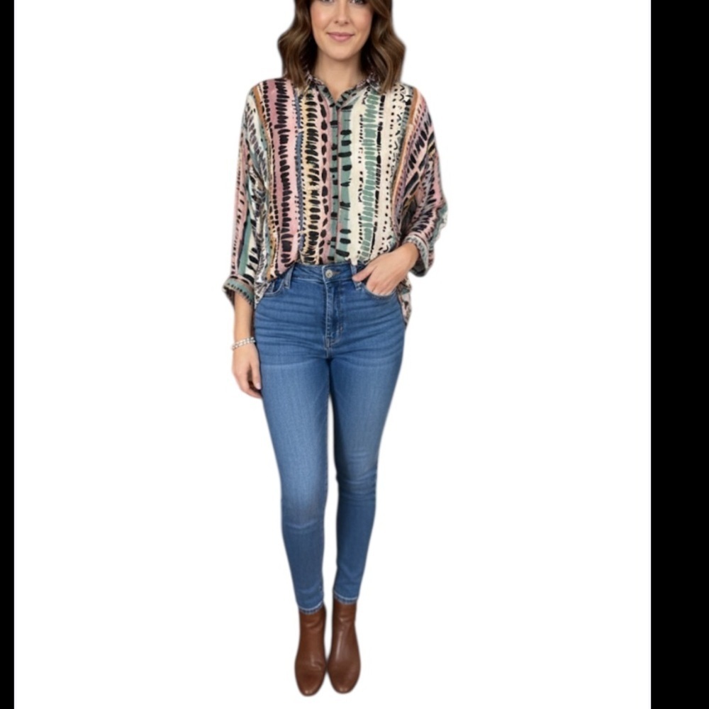 Tolani Printed Button Front Blouse - 100% Cupro - NWT size large
